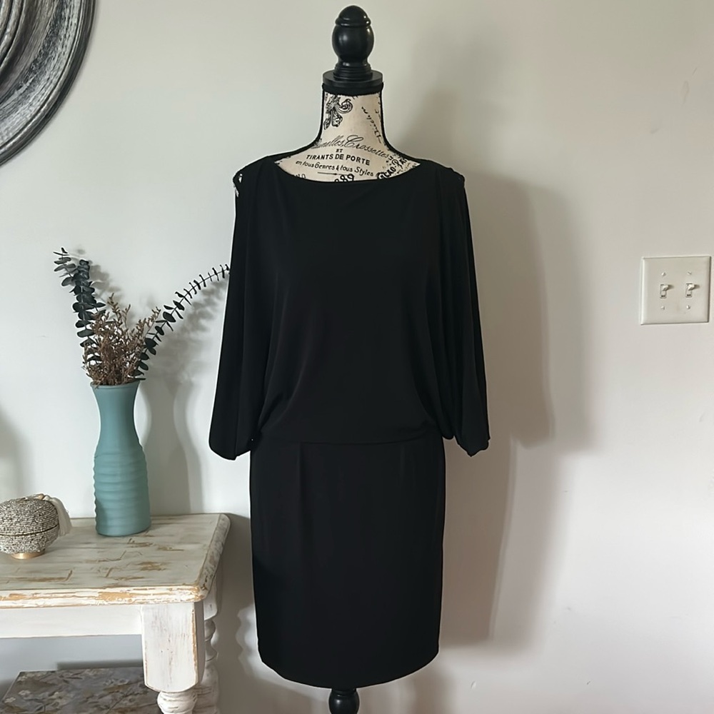 Jessica Simpson Drape Sleeveless Black Dress Women’s size 2